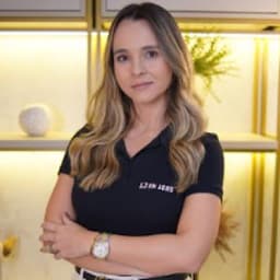 Isabella Camargo